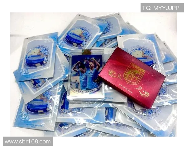 足球球星卡市场火爆引发关注 球迷热衷收藏投资潜力巨大